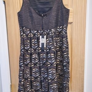 Women dress Elie Tahari